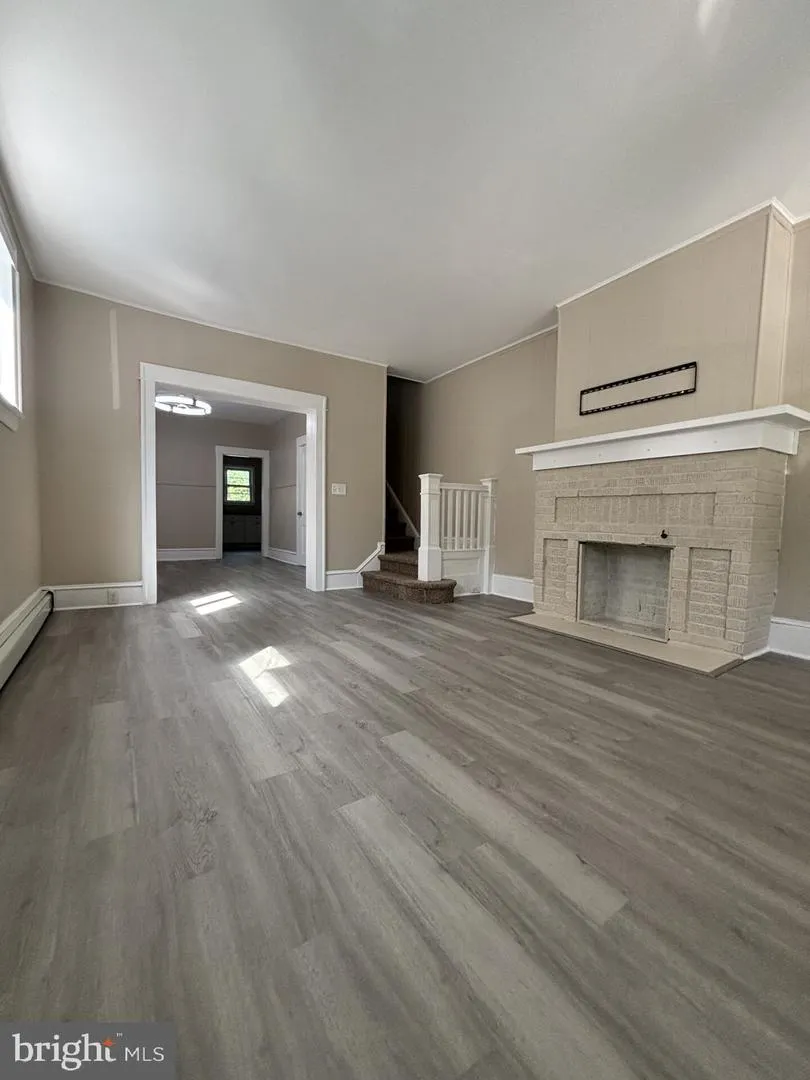 1408 STUYVESANT AVENUE Trenton, NJ 08618