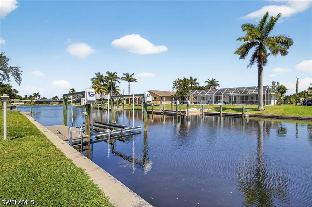 Windsor Court Cape Coral, FL 33904