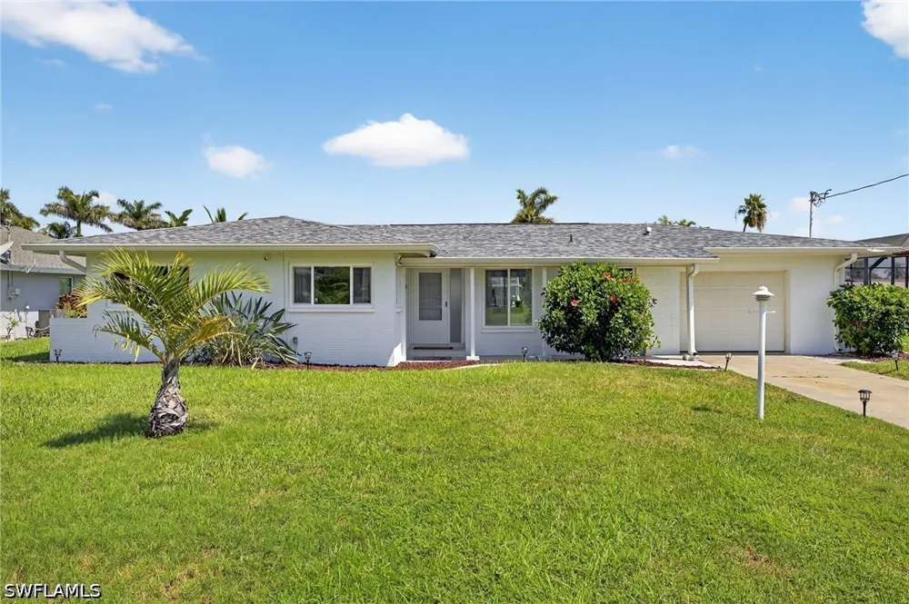 Windsor Court Cape Coral, FL 33904