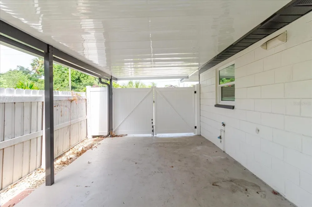 916 17TH STREET St Petersburg, FL 33713