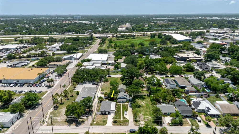 916 17TH STREET St Petersburg, FL 33713