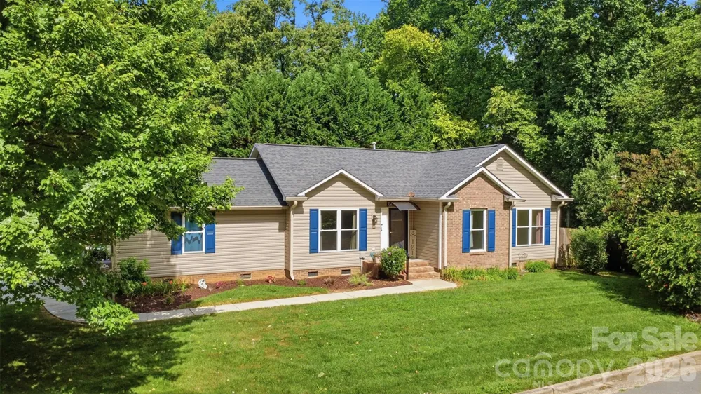 121 Oak Street Belmont, NC 28012