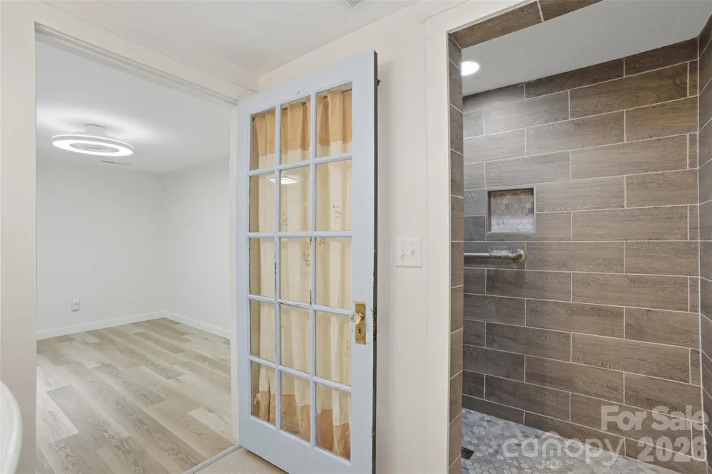121 Oak Street Belmont, NC 28012