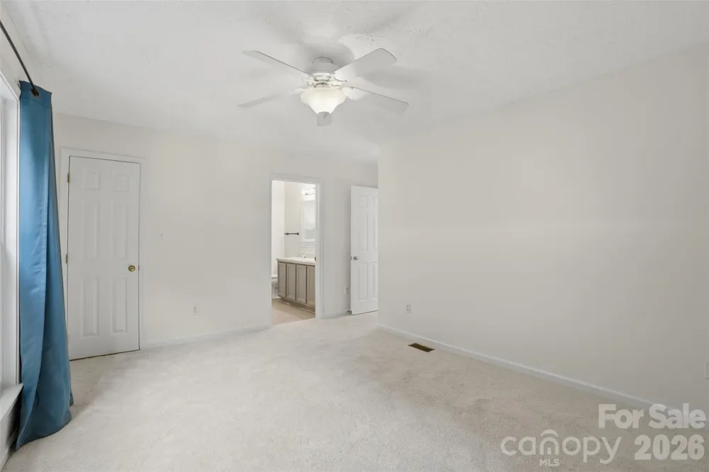121 Oak Street Belmont, NC 28012