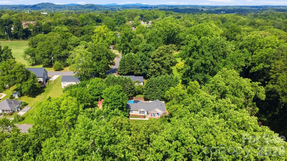 121 Oak Street Belmont, NC 28012