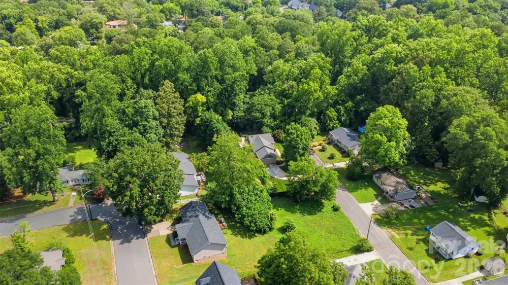121 Oak Street Belmont, NC 28012