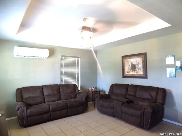 220 CALLE ESCUELA El Indio, TX 78860
