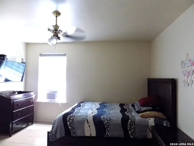 220 CALLE ESCUELA El Indio, TX 78860
