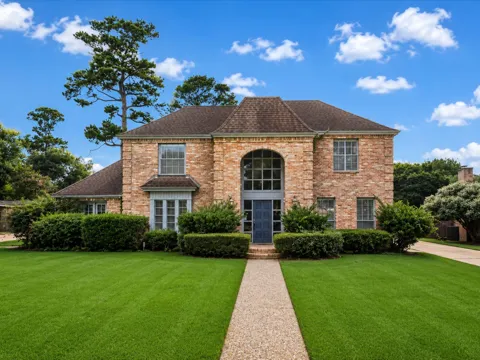 15823 Pebble Bend Drive