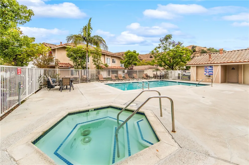 19801 Meadow Ridge Drive #47 Trabuco Canyon, CA 92679