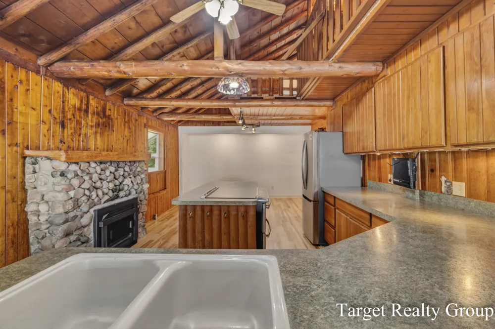 10818 Stoney Point Drive Delton, MI 49046