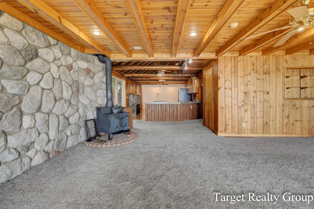 10818 Stoney Point Drive Delton, MI 49046