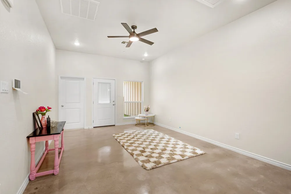 410 W Avenue C Copperas Cove, TX 76522