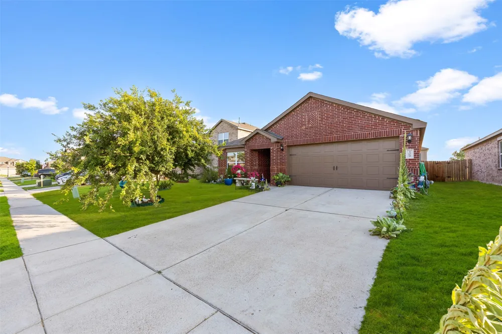 309 Donna Drive Ferris, TX 75125
