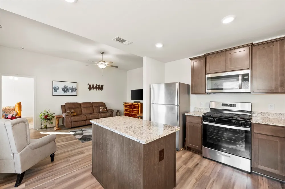 309 Donna Drive Ferris, TX 75125