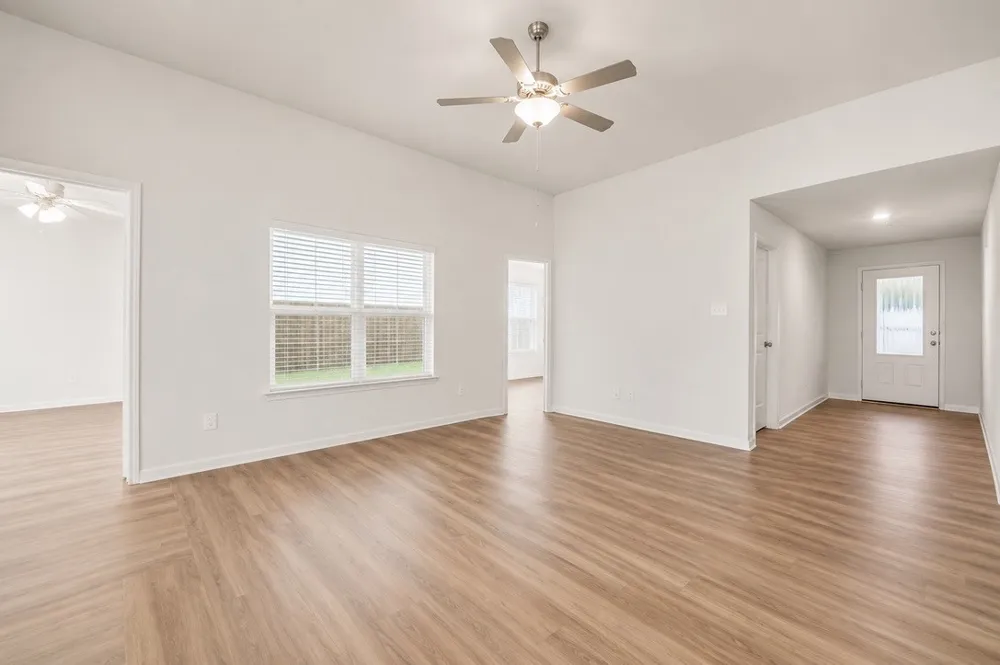 309 Donna Drive Ferris, TX 75125