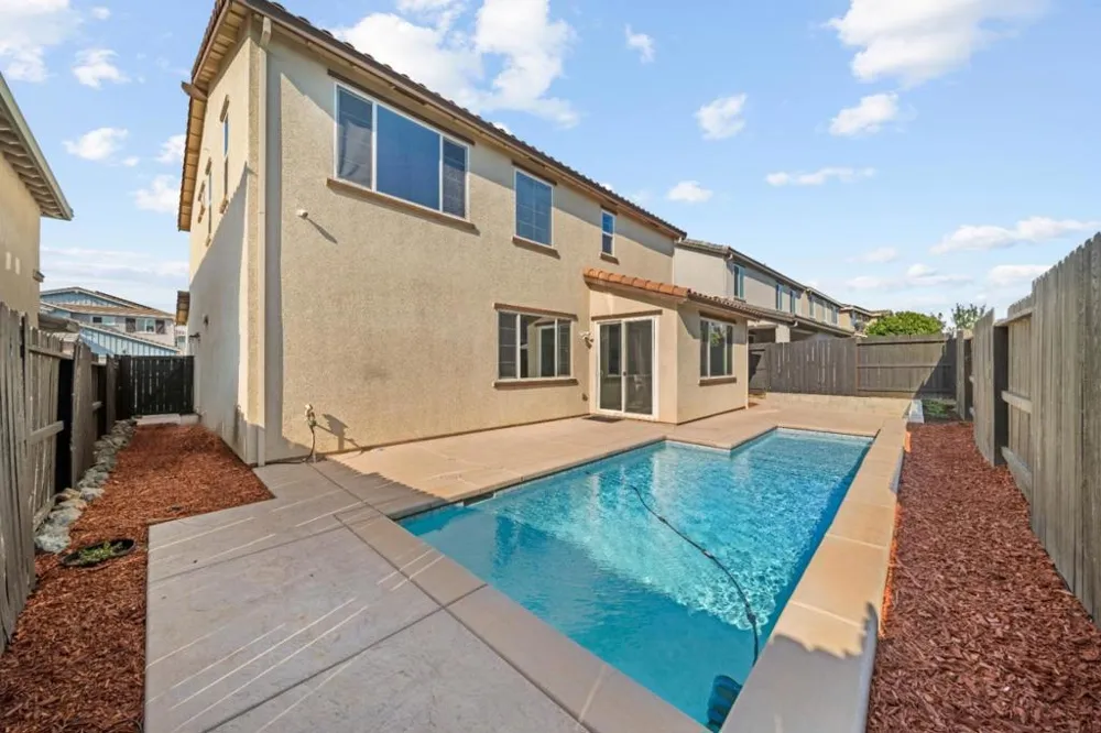 645 Papermill Road Lincoln, CA 95648