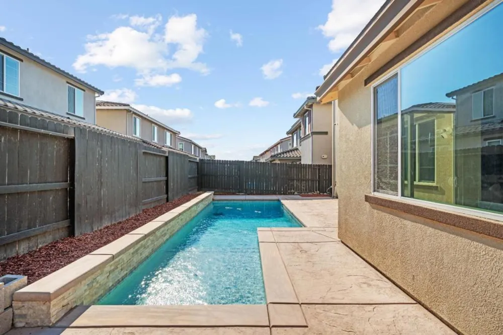 645 Papermill Road Lincoln, CA 95648