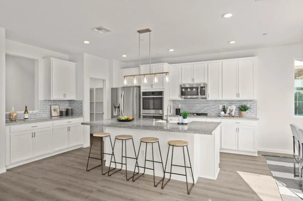 645 Papermill Road Lincoln, CA 95648