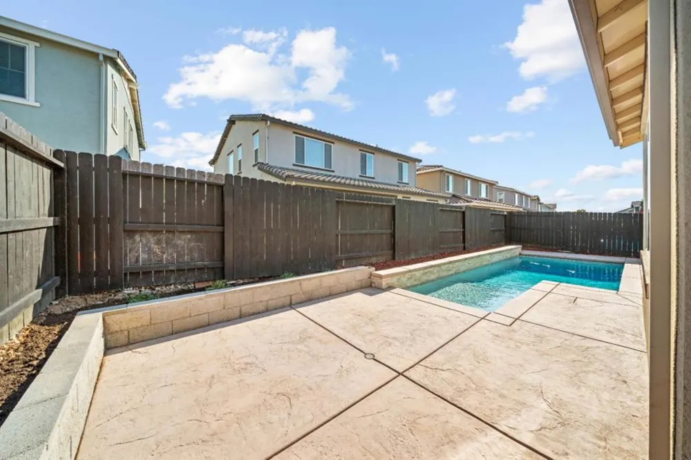 645 Papermill Road Lincoln, CA 95648