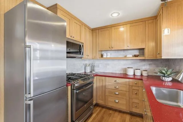 16345 Los Gatos Boulevard #6 Los Gatos, CA 95032