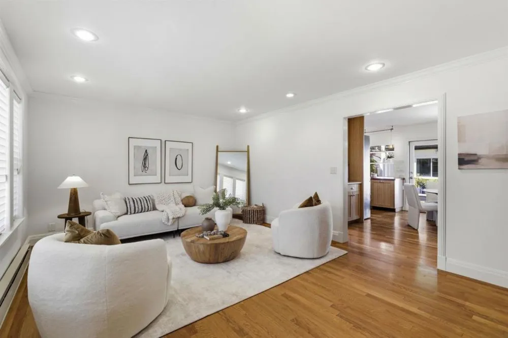 16345 Los Gatos Boulevard #6 Los Gatos, CA 95032
