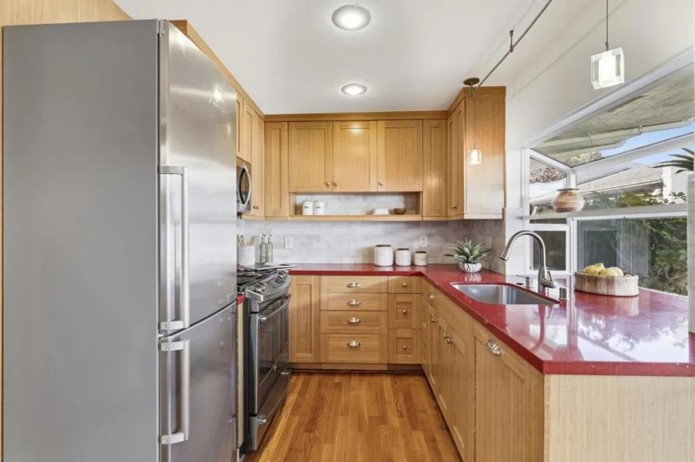 16345 Los Gatos Boulevard #6 Los Gatos, CA 95032