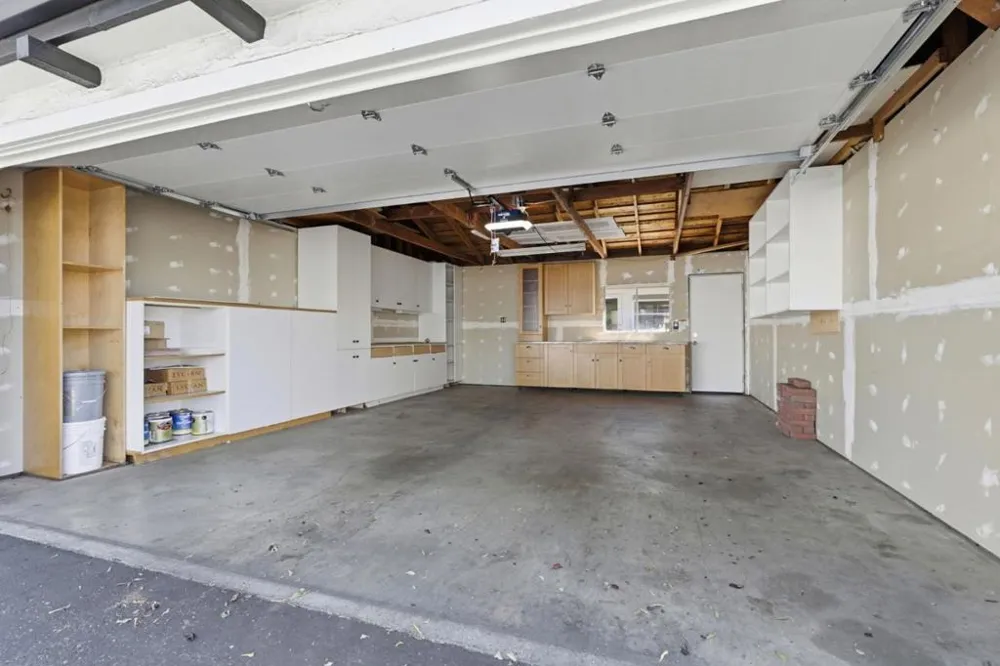 16345 Los Gatos Boulevard #6 Los Gatos, CA 95032