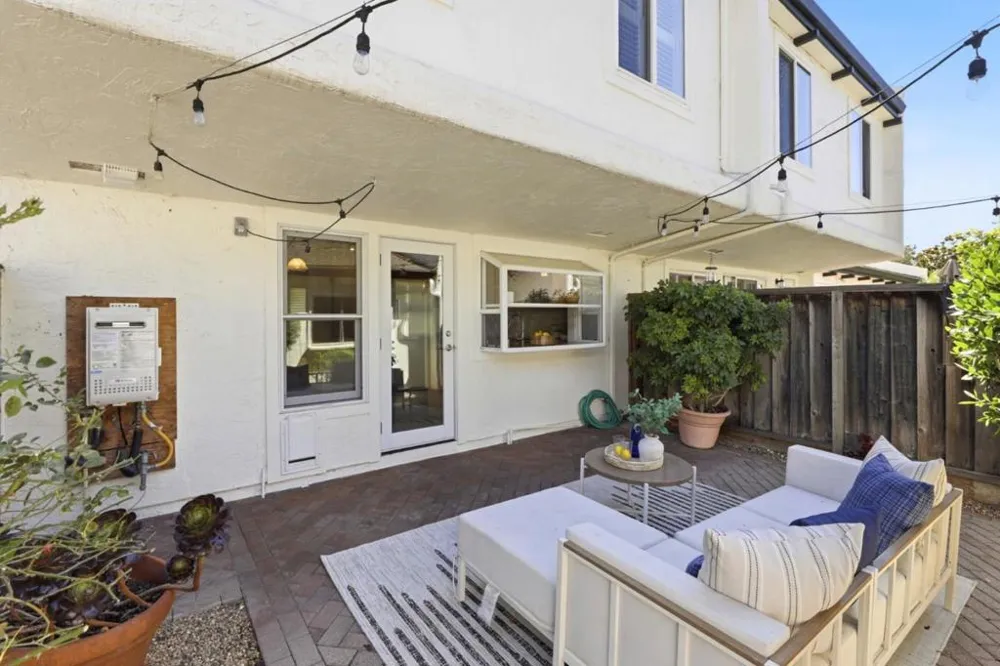 16345 Los Gatos Boulevard #6 Los Gatos, CA 95032