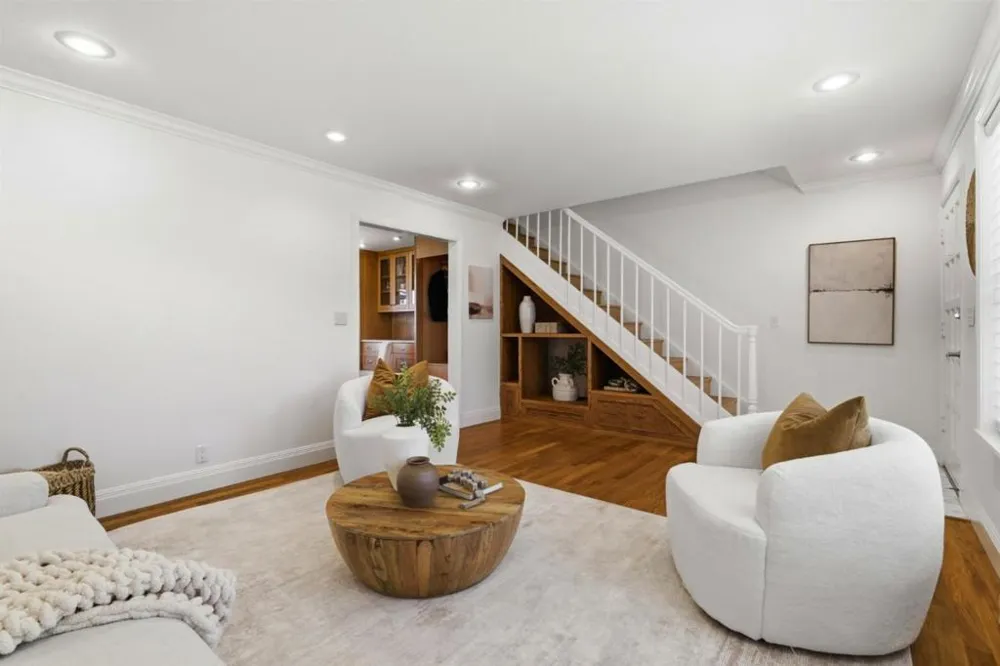 16345 Los Gatos Boulevard #6 Los Gatos, CA 95032