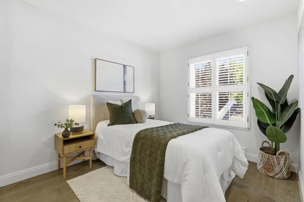 16345 Los Gatos Boulevard #6 Los Gatos, CA 95032