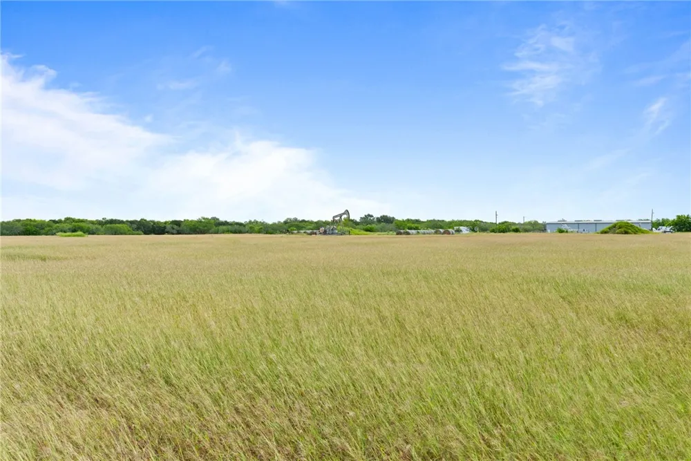 6056 Highway 44 Robstown, TX 78380