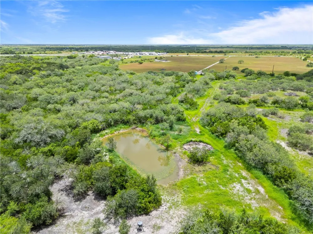 6056 Highway 44 Robstown, TX 78380