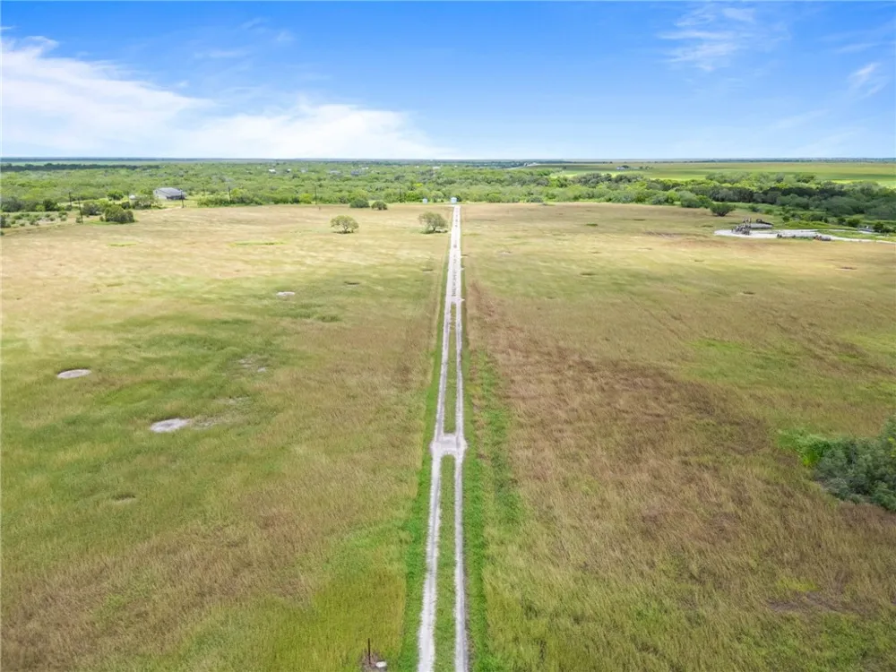 6056 Highway 44 Robstown, TX 78380