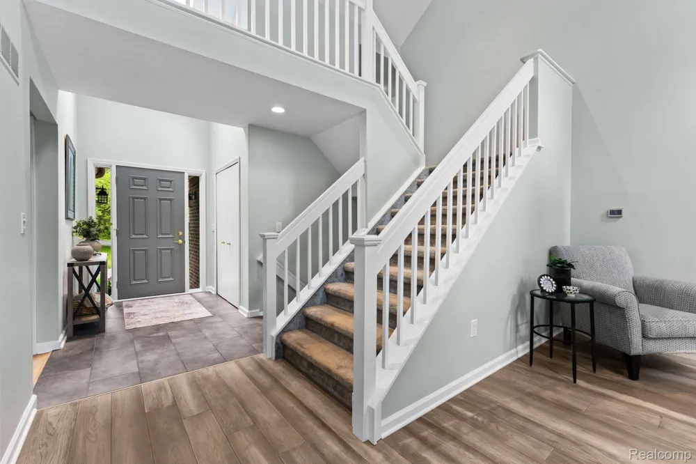 2325 7 Mile Road Northfield Township, MI 48178
