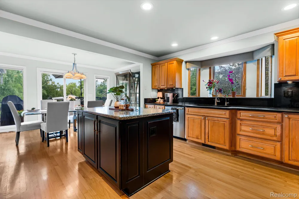 2325 7 Mile Road Northfield Township, MI 48178