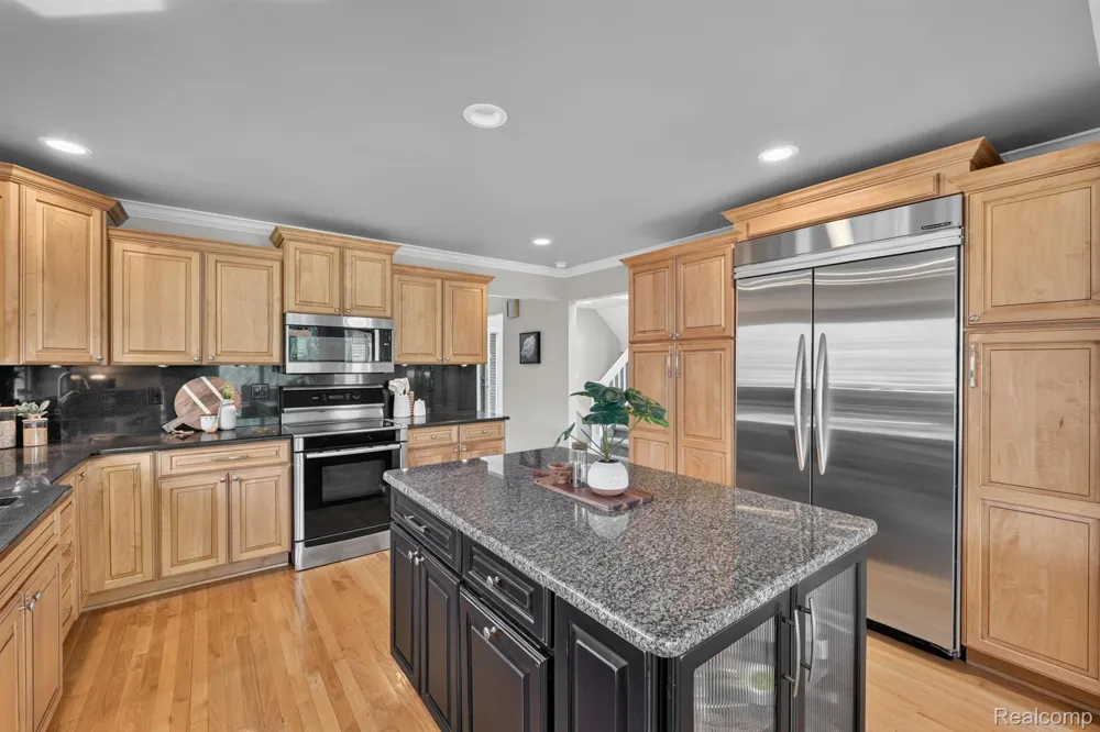 2325 7 Mile Road Northfield Township, MI 48178