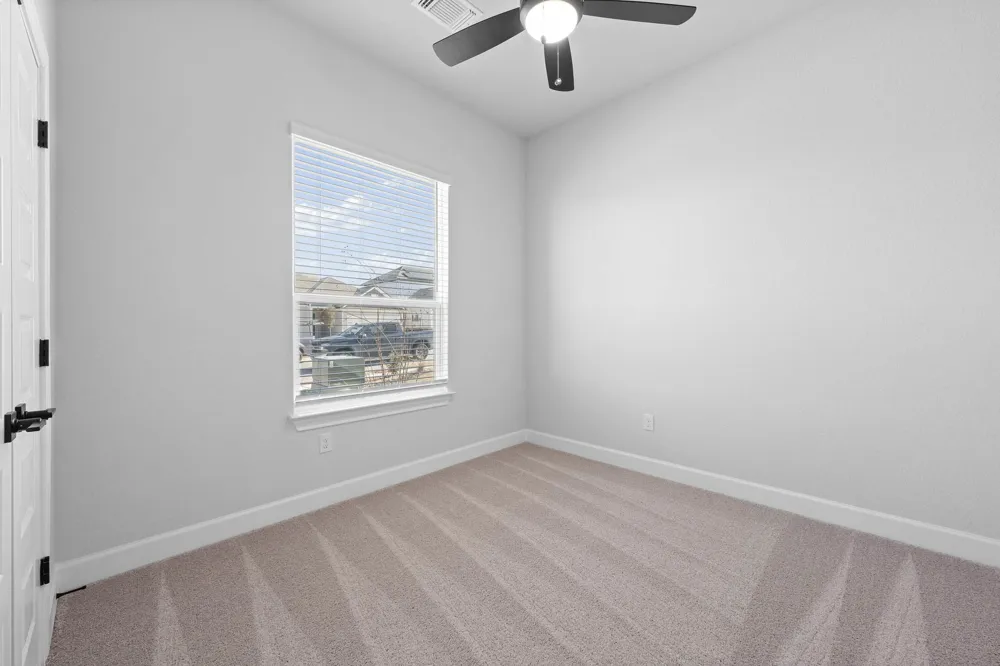9617 Gladsome Path Manor, TX 78653