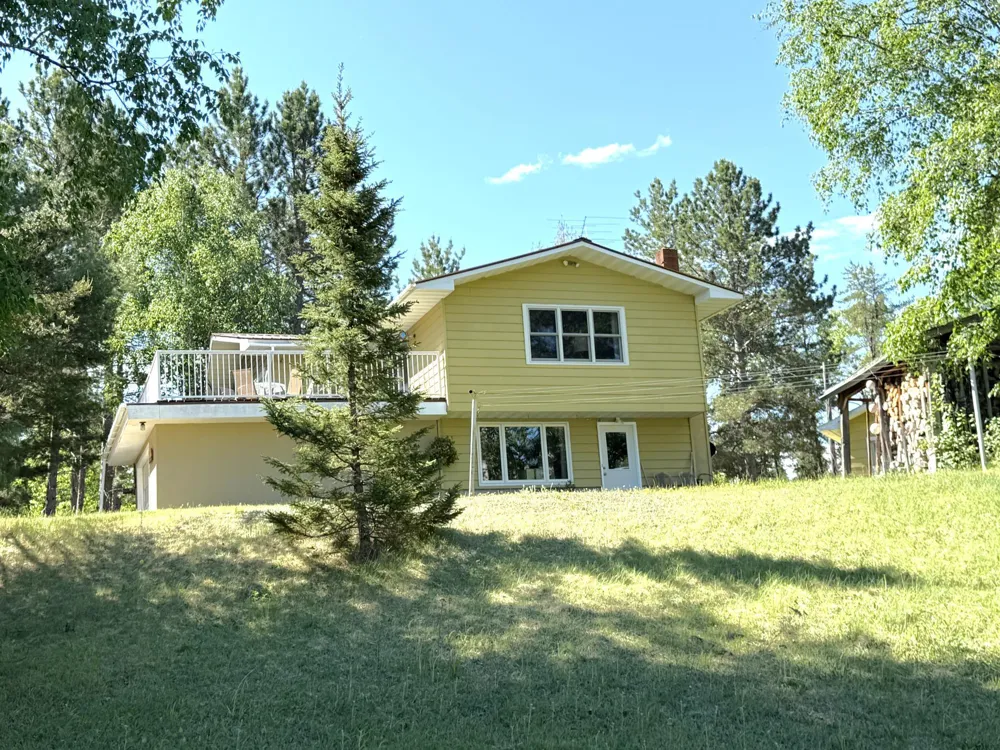 1717 Pine Street Road Ely, MN 55731