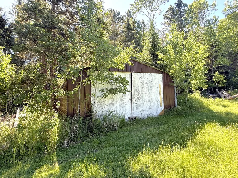 1717 Pine Street Road Ely, MN 55731