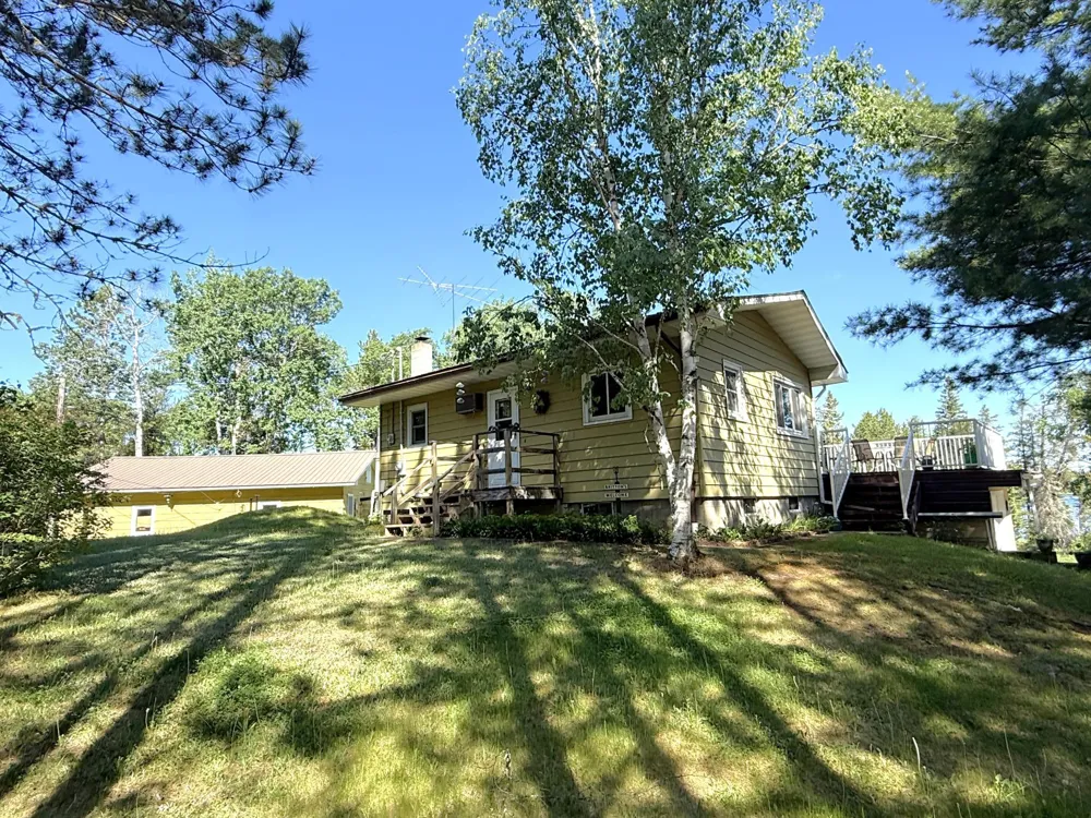 1717 Pine Street Road Ely, MN 55731