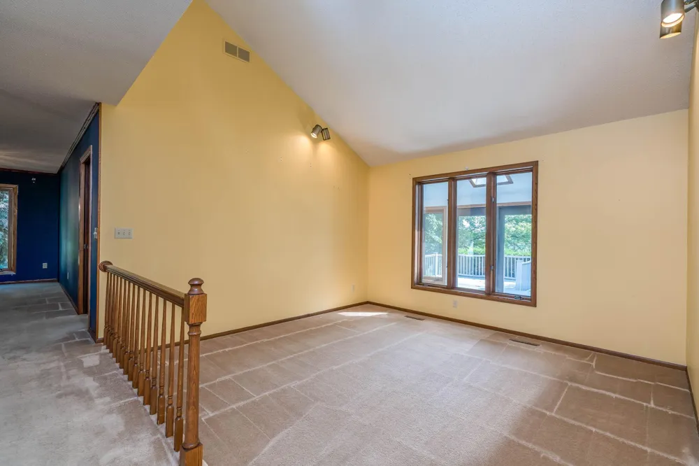7044 Da Mar Estate Saint Peter, MN 56082