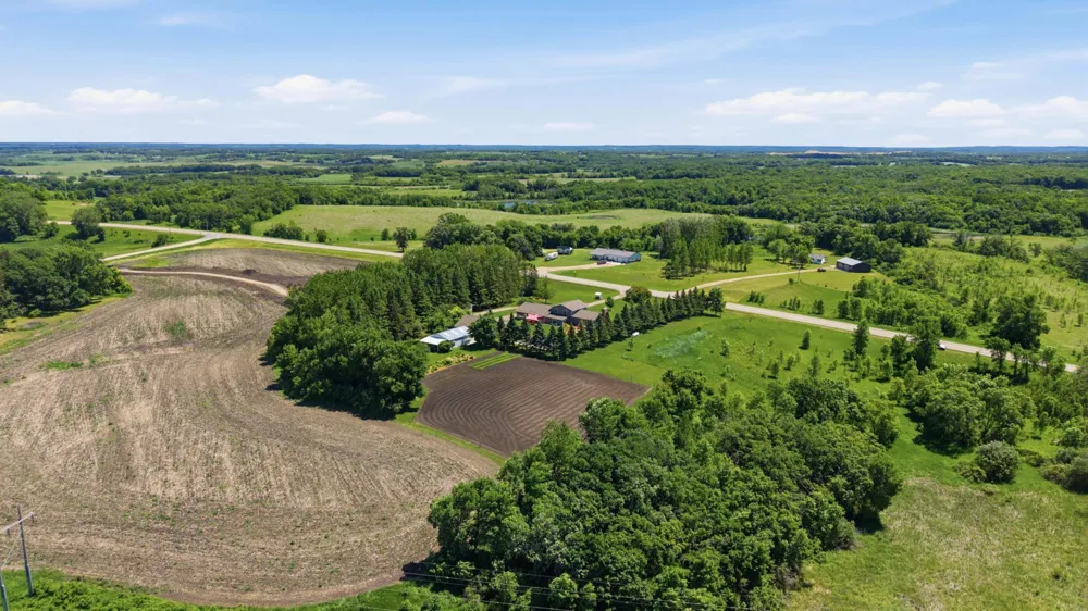 16824 County Highway 11 Audubon, MN 56511