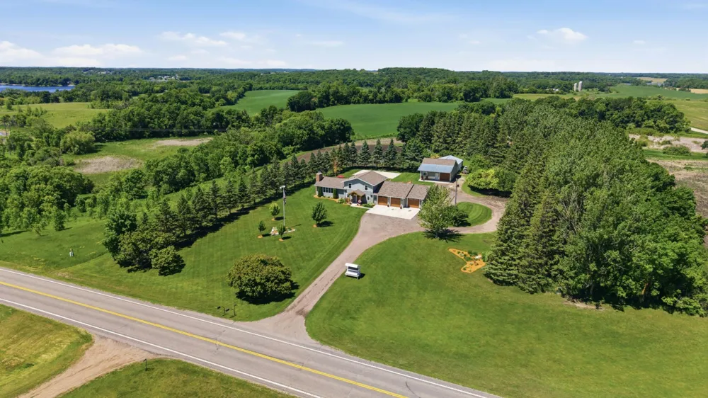 16824 County Highway 11 Audubon, MN 56511
