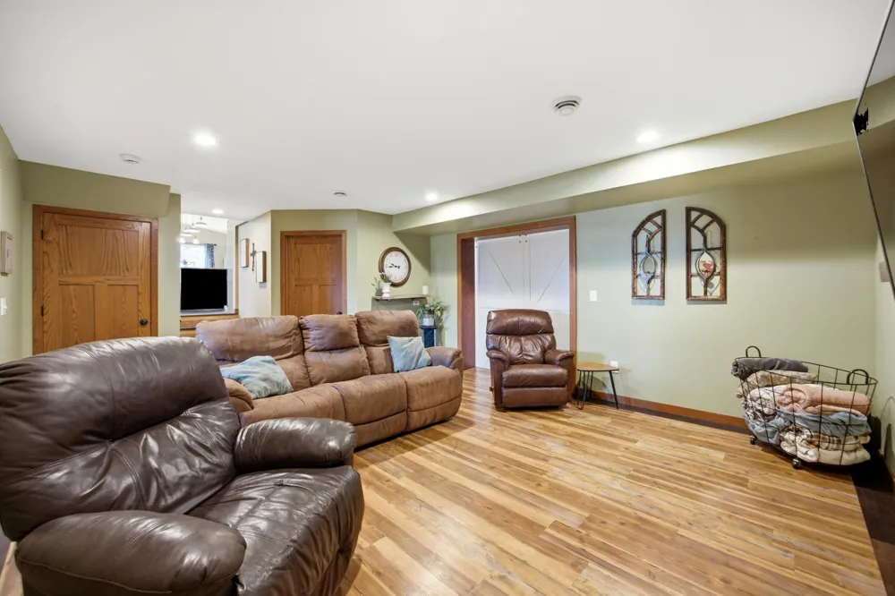 16824 County Highway 11 Audubon, MN 56511