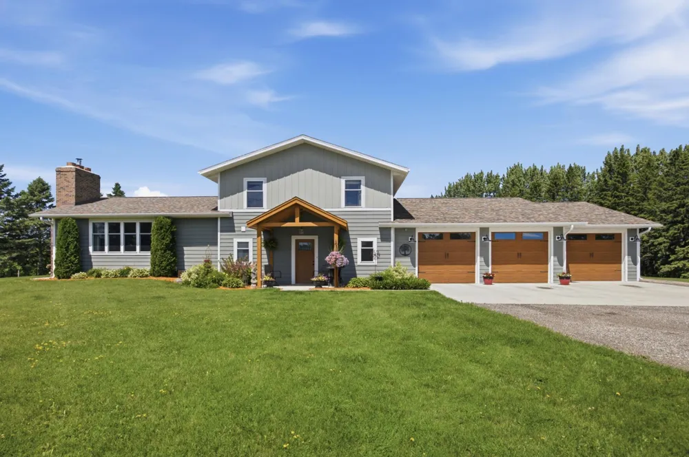 16824 County Highway 11 Audubon, MN 56511