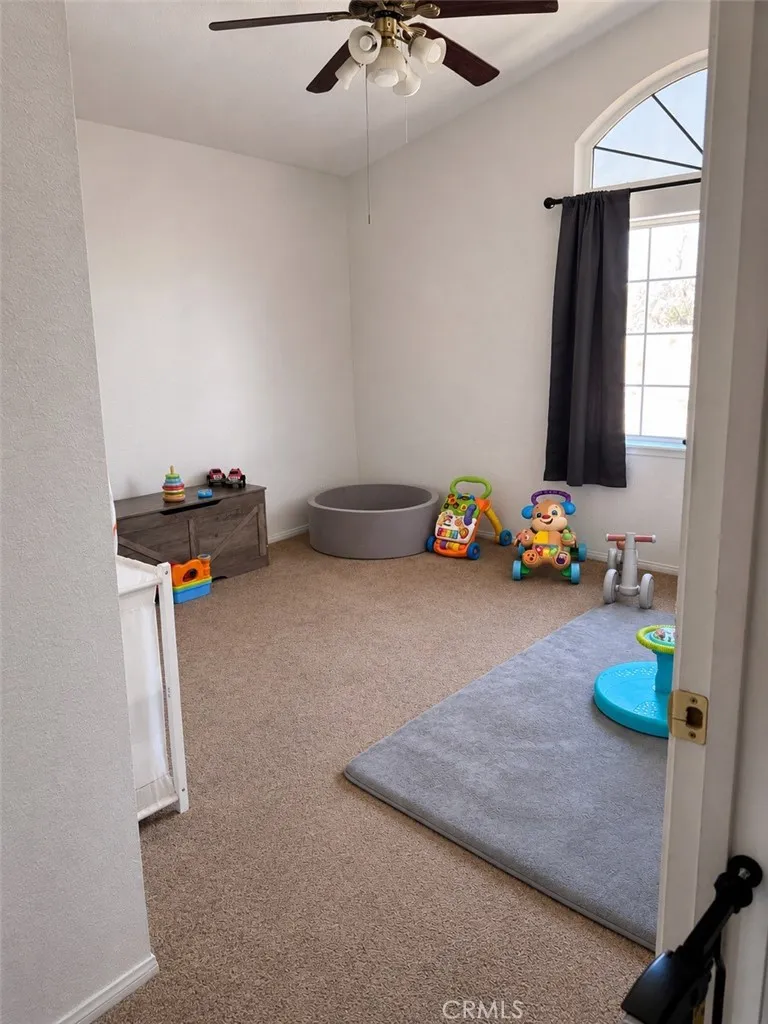 32842 Emerald Lucerne Valley, CA 92356