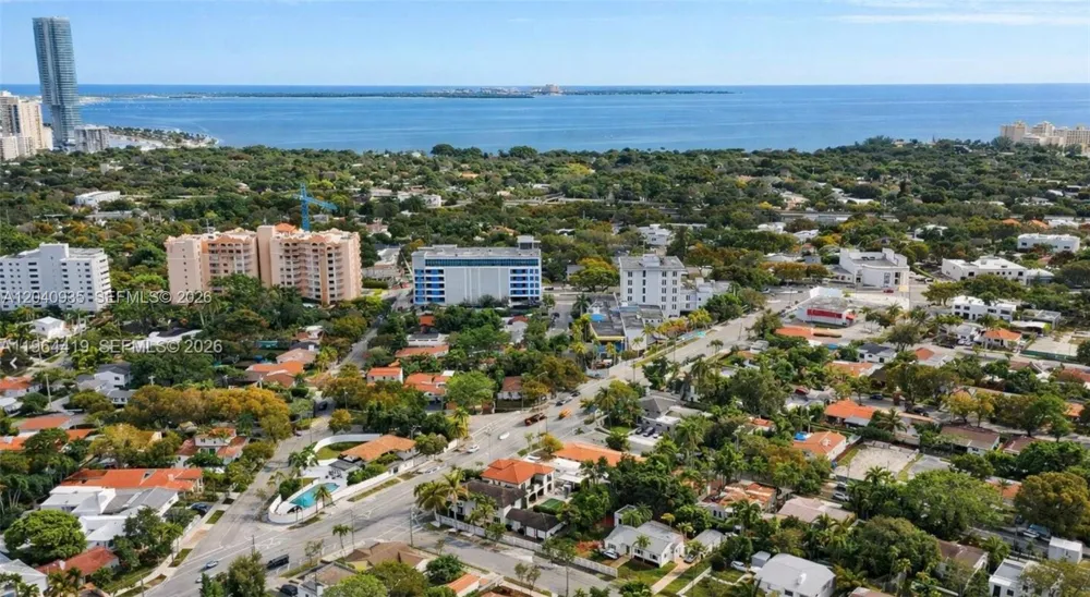 375 SW 32nd Rd Miami, FL 33129