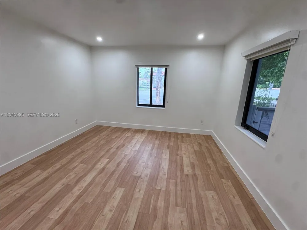 375 SW 32nd Rd Miami, FL 33129