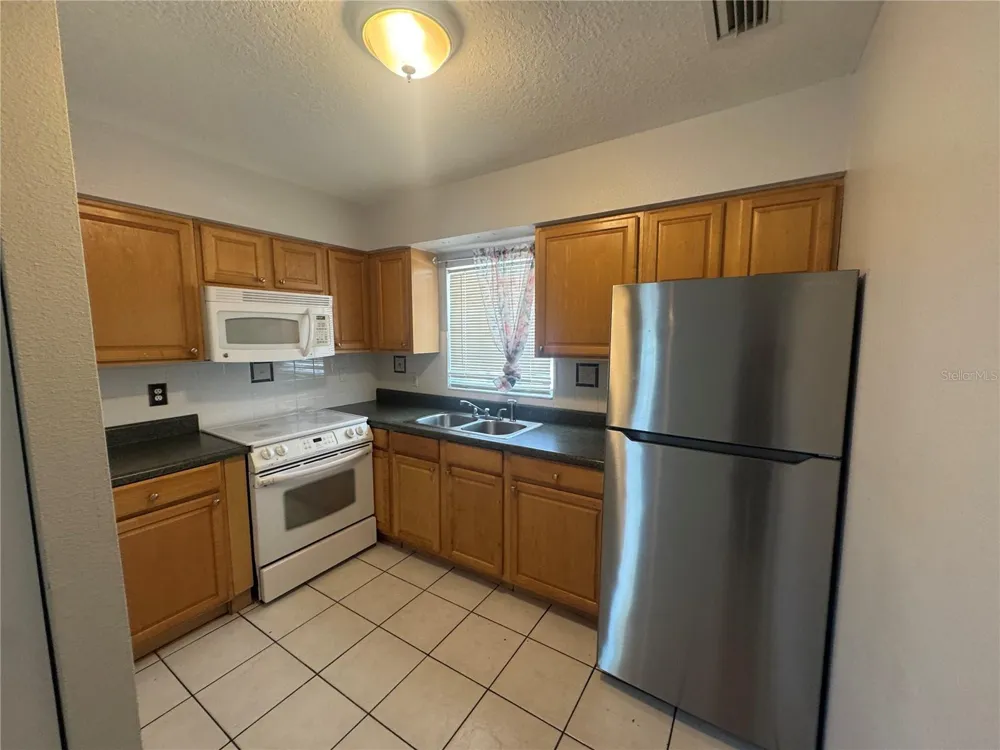 3607 W IDLEWILD AVENUE #501 Tampa, FL 33614